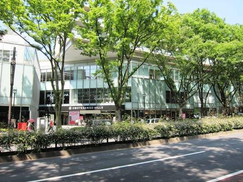表参道ヒルズ